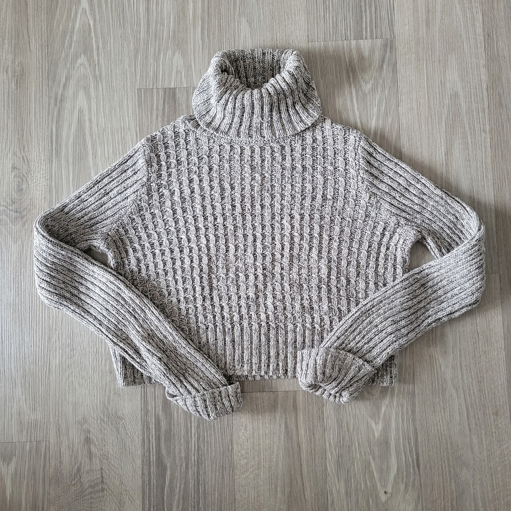 Kismet Textured Gray Turtleneck Sweater Fall Minimalist Fashion